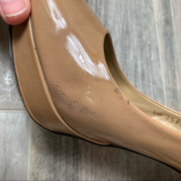 Stuart Weitzman nude peep toe heels size 8.5 - Picture 4 of 11